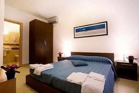 Πανσιόν Il Cantone Del Faro 4*